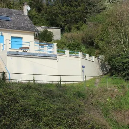 Au Bord De L'eau Avec Terrasse, Cheminee Et Equipements Complets A Lesquielles-st-germain - Fr-1-532-18